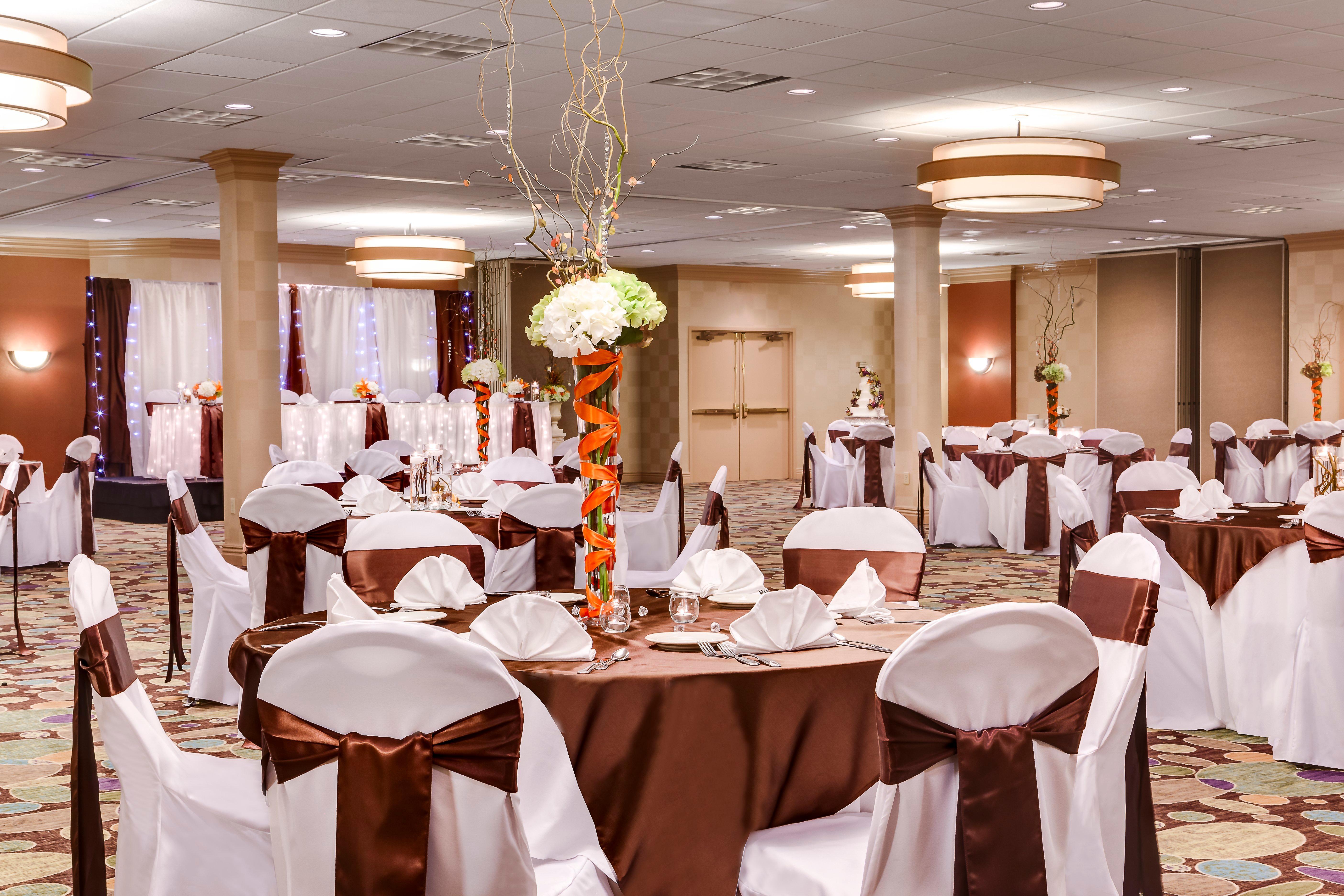 Holiday Inn Hotel & Suites Overland Park-West By Ihg Exterior photo