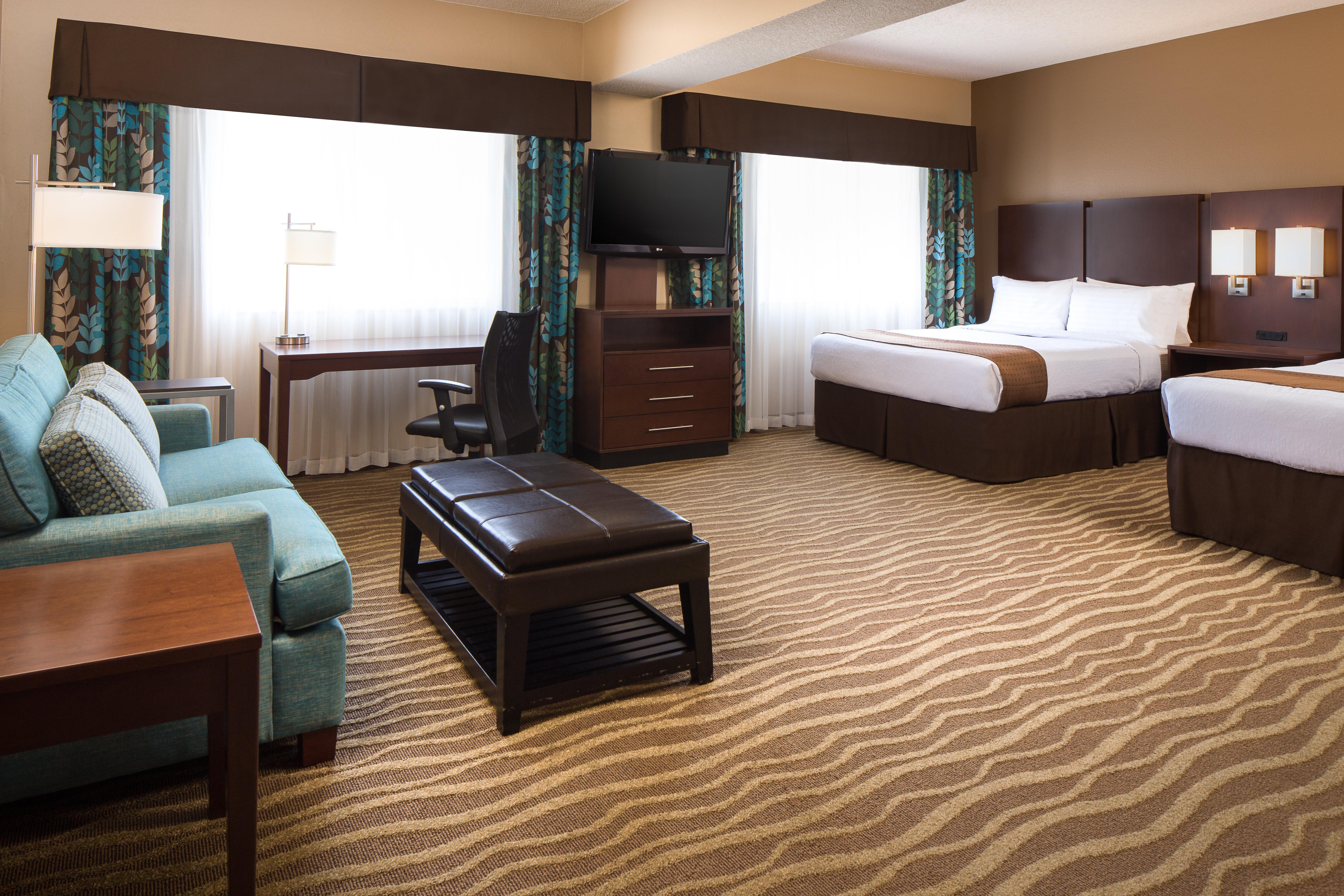 Holiday Inn Hotel & Suites Overland Park-West By Ihg Exterior photo